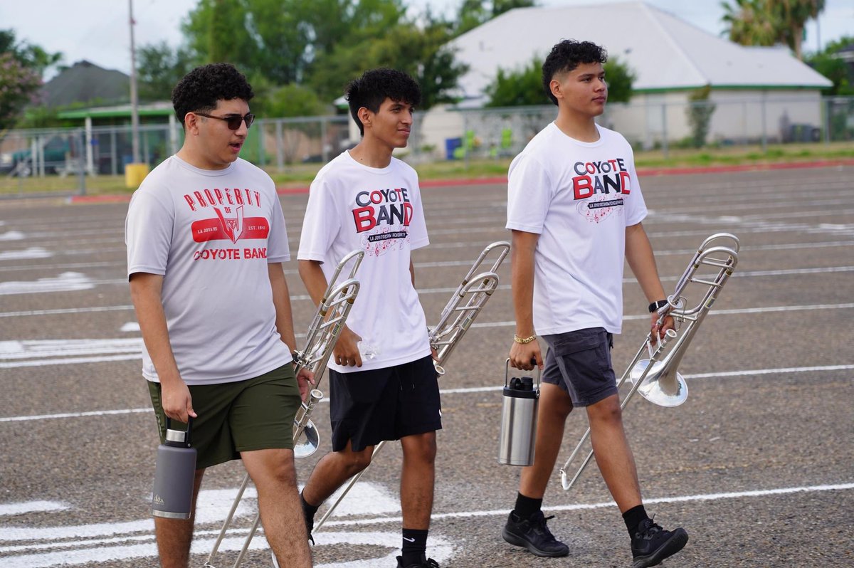 🎺🎶 Exciting News!🎶🎺 Our talented bands are kicking off their band camps, gearing up for an amazing marching season! 🥁🎷🎵 Let's cheer them on as they prepare to wow us all with their incredible performances! 🎉👏
#LegacyofExcellence