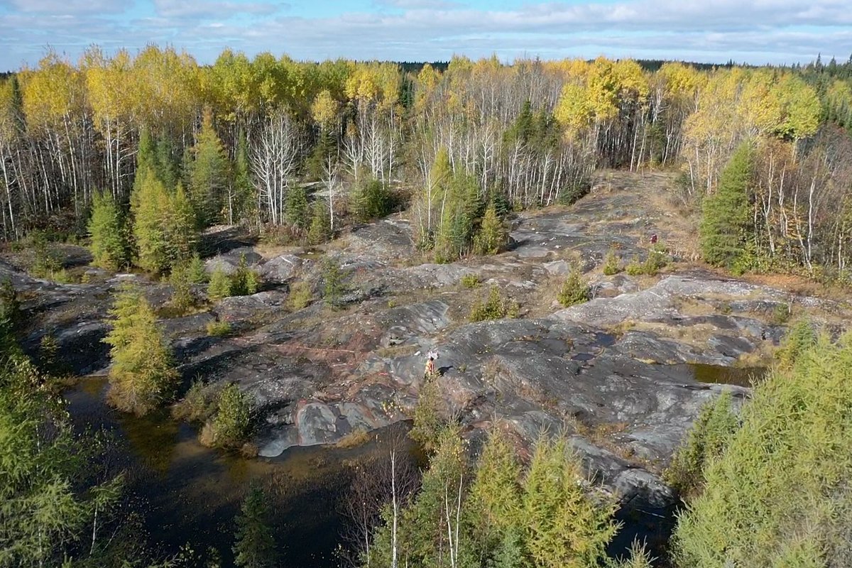 Exciting news from E2Gold! Kinross intends to maintain stake in current financing, advancing drill-ready targets, and potentially expanding the McKinnon Zone footprint. Contact us for more details! #E2Gold #Kinross #McKinnonZone  buff.ly/4cRRdt7