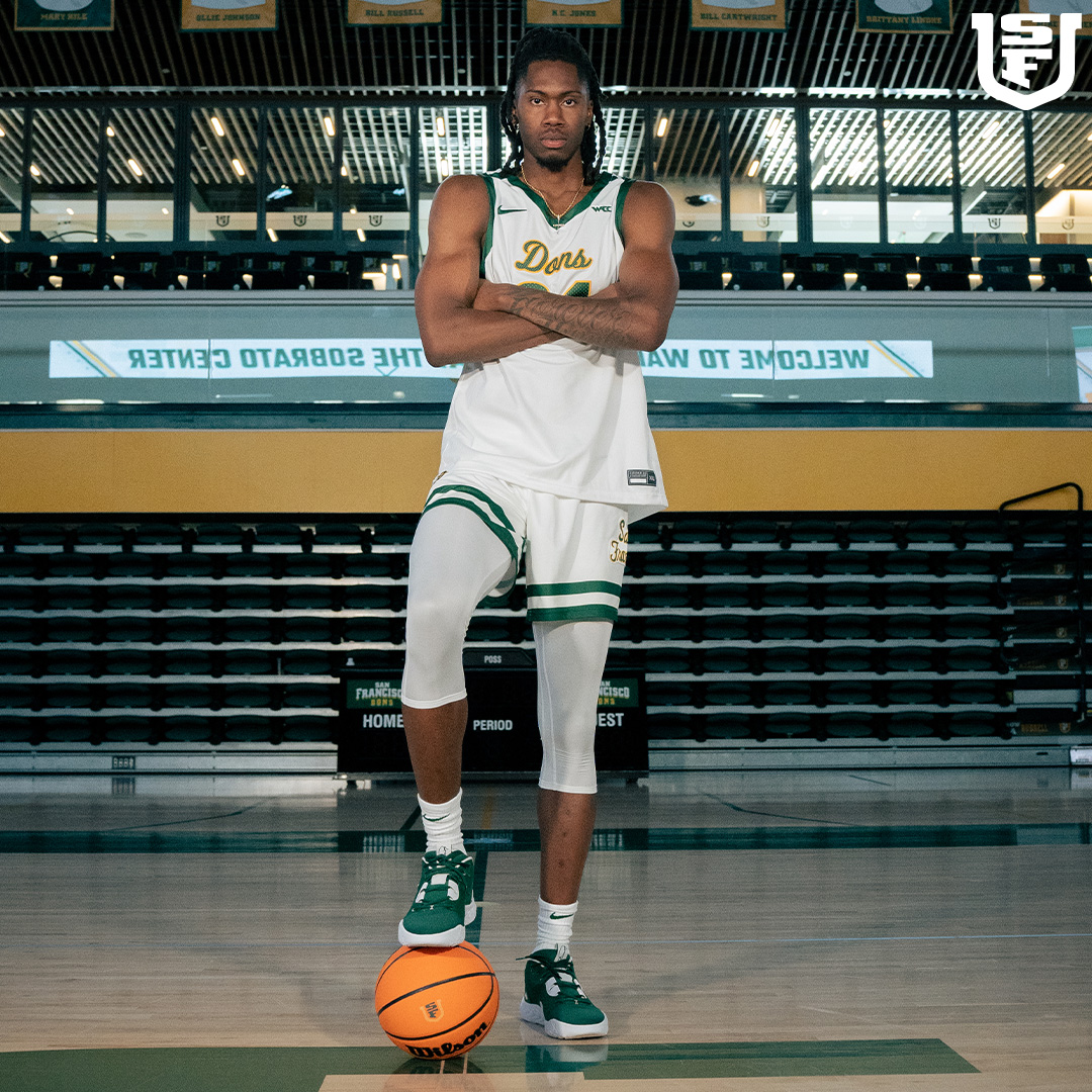 USFDonsMBB's tweet image. Wishing a Happy Birthday to our guy Carlton 🥳

Enjoy the day @TheOneTwo_ !

#USFDons | #WCChoops