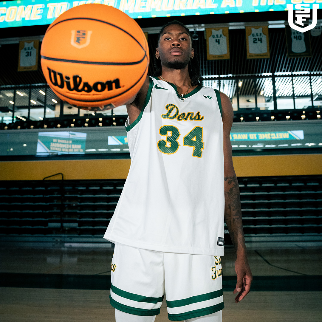 USFDonsMBB's tweet image. Wishing a Happy Birthday to our guy Carlton 🥳

Enjoy the day @TheOneTwo_ !

#USFDons | #WCChoops