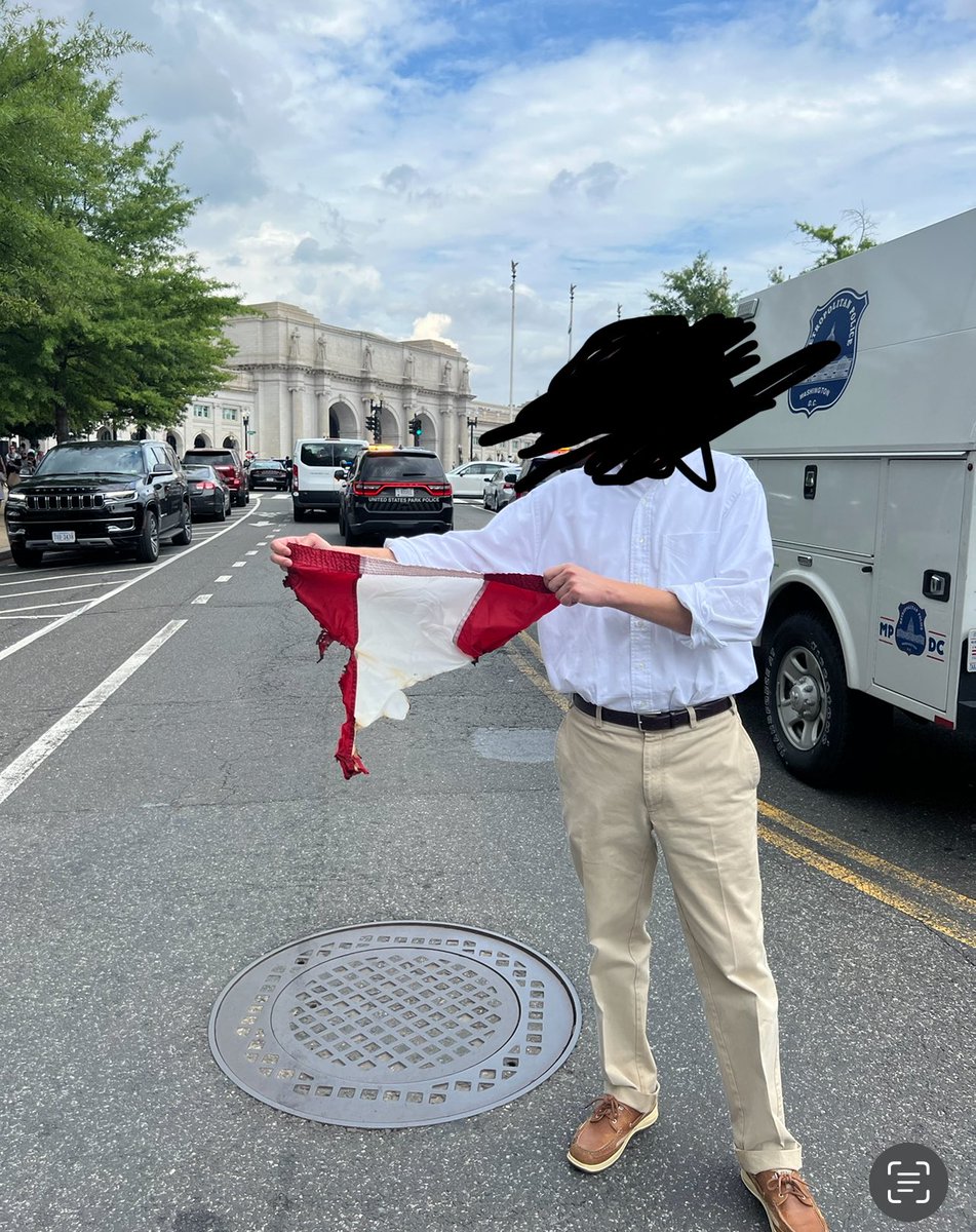 RichieMcGinniss's tweet photo. The dude who saved the flag is a lawyer who works nearby. Said he saw the flag burning and had to do something https://t.co/jjZxwUdQef