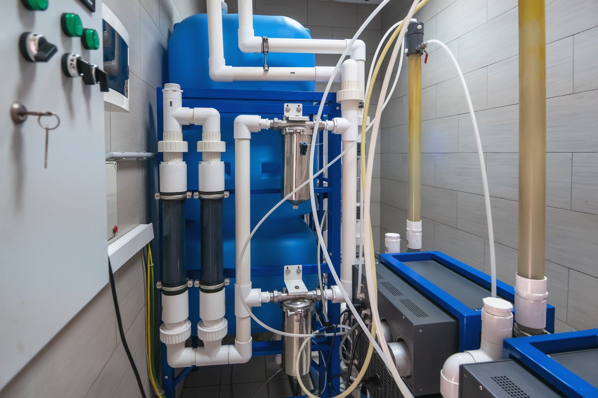 Maximise the performance and durability of your swimming pool with our expertly designed pool plant rooms. Benefit from optimal water quality, energy efficiency, and seamless operation for a worry-free pool experience. Click here for more: chemsol.co.uk/services/luxur…

#plantroom