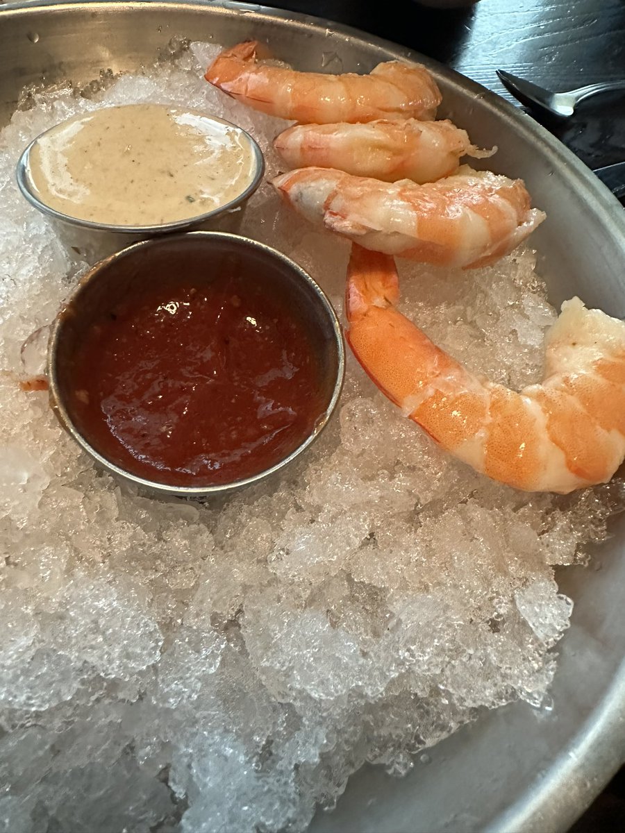 Tr3ndyJon's tweet photo. Celebrating Tony’s birthday tonight, great friend and great times.
What I love is that the seafood came right of of the water that we can see from our table 🦀🦐🍤🐠
#FromSeaToTable #Florida #GrandMarlin https://t.co/Loo4LV81V6