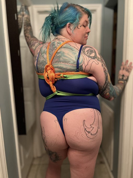 Front or back? https://t.co/SBeVmEXk51<a href="/tag/tattooed"class="tags"><span>#tattooed</span></a><a href="/tag/bbw"class="tags"><span>#bbw</span></a><a href="/tag/bigboobs"class="tags"><span>#bigboobs</span></a><a href="/tag/plussize"class="tags"><span>#plussize</span></a><a href="/tag/dildo"class="tags"><span>#dildo</span></a><a href="/tag/na"class="tags"><span>#na</span></a>