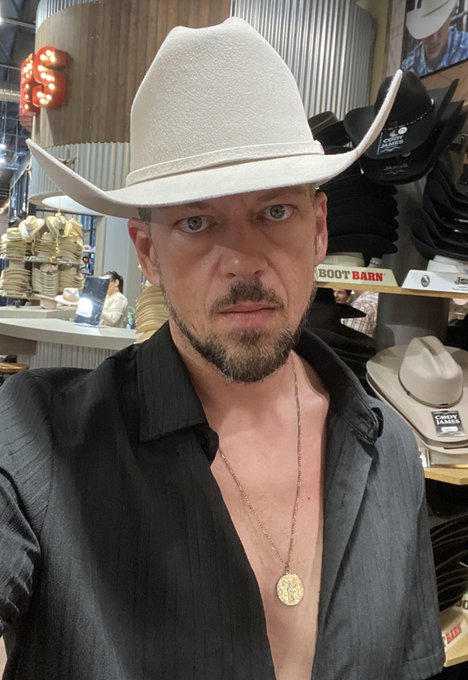 Ride a Cowboy https://t.co/f9UK1UxElf<a href="/tag/mvsales"class="tags"><span>#mvsales</span></a>