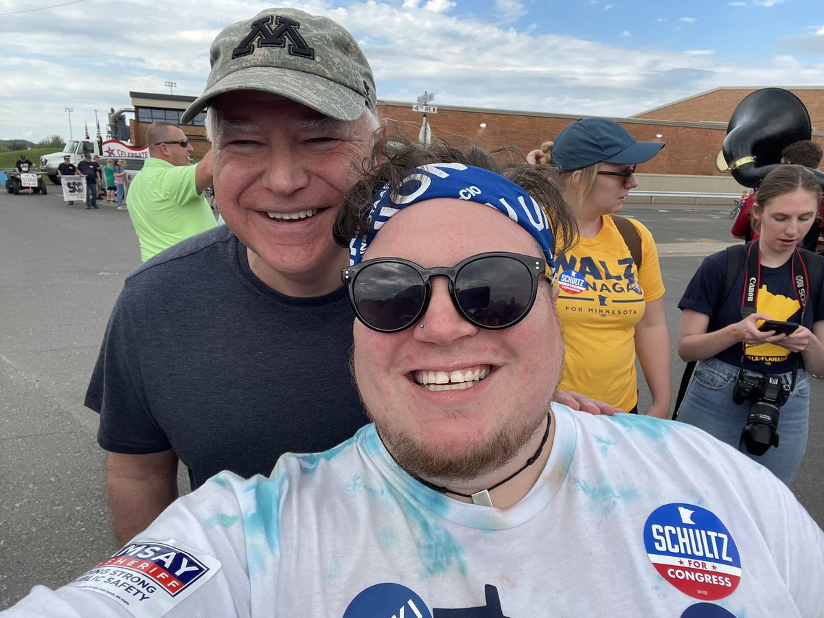 leecuts's tweet photo. As a young, queer, labor organizer and National  Delegate I’m 100 percent behind @GovTimWalz  as the VP pick! He resume and record speak for themselves! #WeWantWalz https://t.co/cBdEt7Zg3q