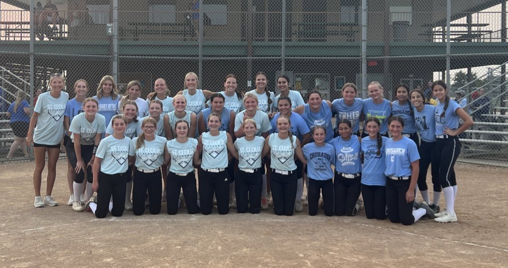 GiccSoftball's tweet photo. Fun day with our STC friends.  Getting the freshman state crew on the dirt this week! https://t.co/hlzGqQsyF6