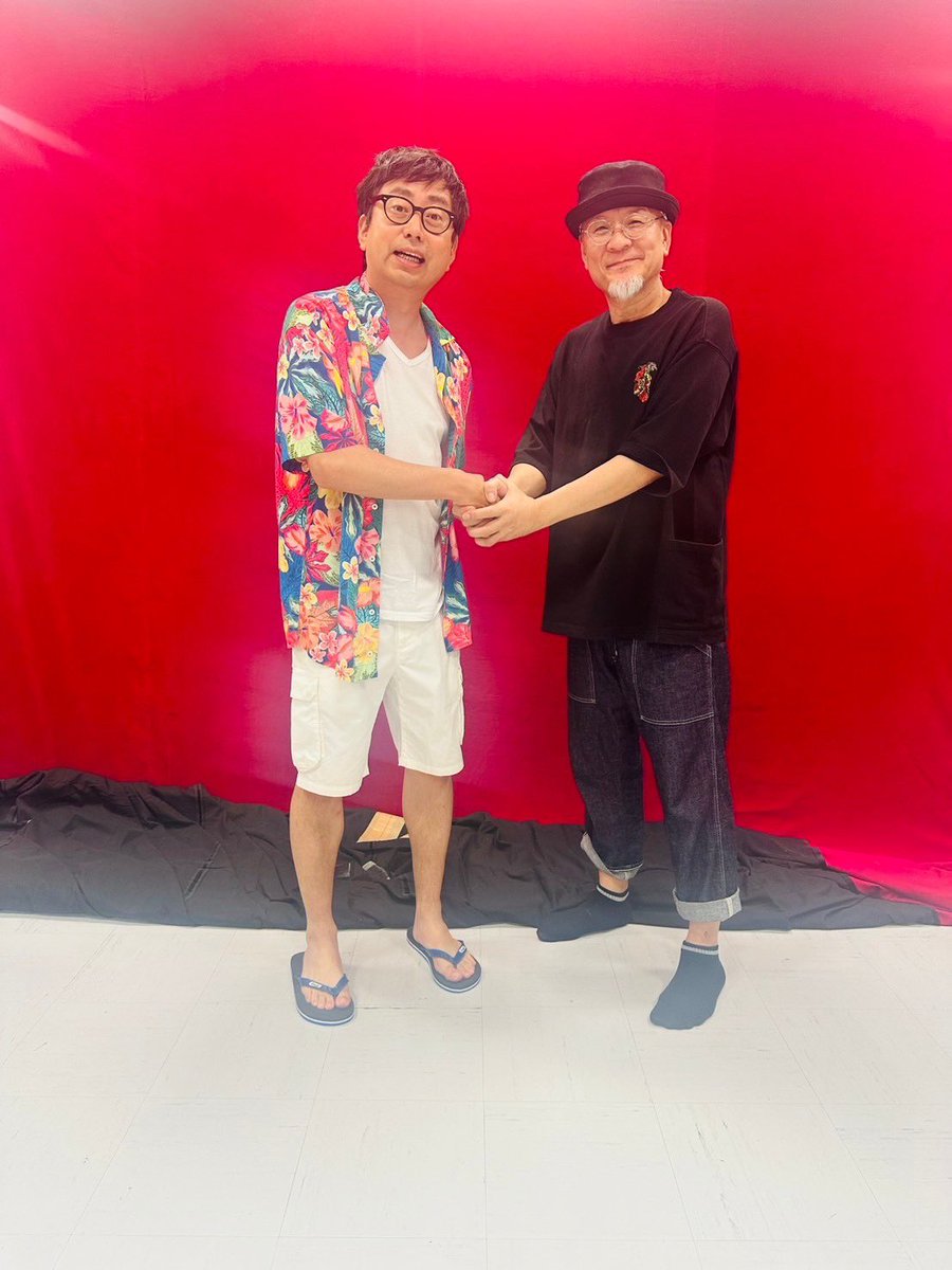 oideyasuoda's tweet photo. 沖縄向かってます〜

もう色々あり過ぎて、頭がオーバーヒート、、

まさかマグマの人よを目の前で歌ってもらえるなんて、、

ラヴィット！水戸さん！ありがとうございます！

46歳の誕生日、みなさんお祝いありがとうございます！㊗️

今年もよろしくお願いします！

#アンジー
#水戸華之介
#マグマの人よ