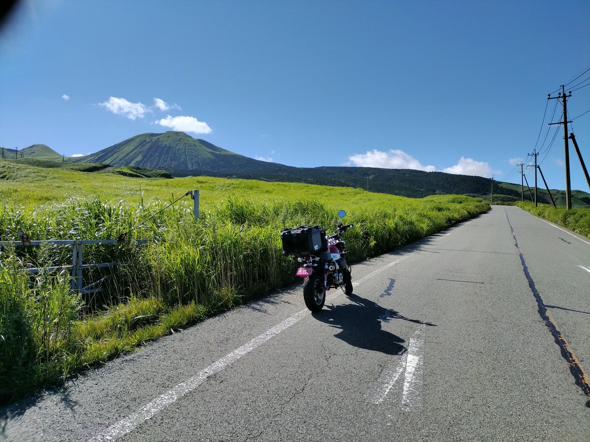 kappa5190's tweet photo. やっぱし阿蘇は絶景！ https://t.co/BVuPuPIbgJ