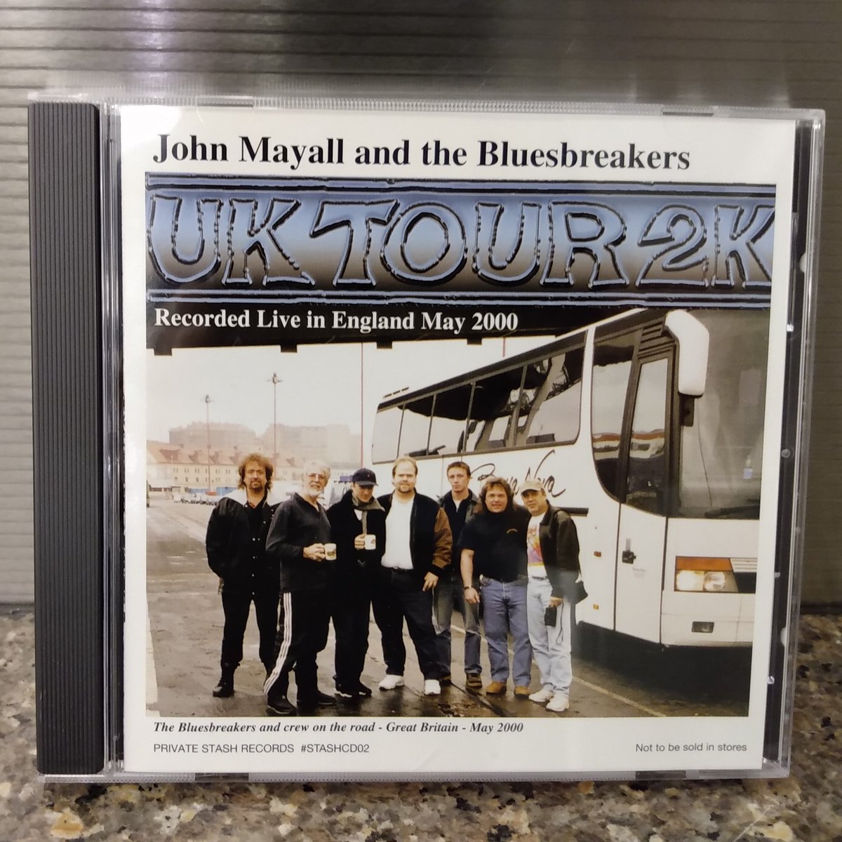 _daveharrison's tweet photo. John Mayall once sold me a CD from the trunk of his car and then asked, "Which way to Park Street?" The "Godfather of British Blues," who gave direction to so many up-and-coming musicians over his career, asking me for direction. Where would he had been without me? #RIPJohnMayall https://t.co/2QSMc9hjvH