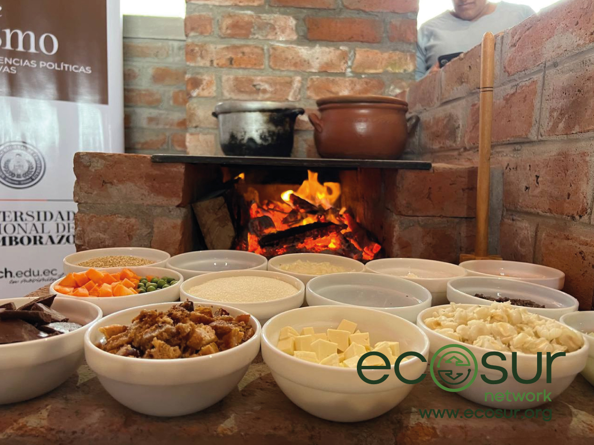 Las #estufas en nuestas cocinas tienen una larga historia y solo con verlas podemos imaginar lo delicioso que se van a preparar los alimentos. Agradecemos la #ESPOCH y a sus docentes de la Carrera de Turismo, por el aporte que nos brindaron para esta capacitación.