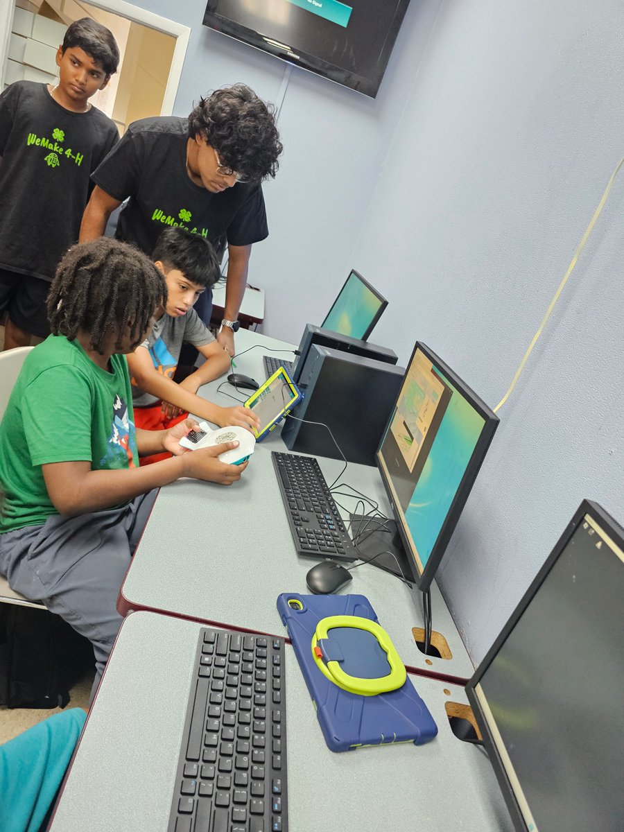 WeMake4h tweet media