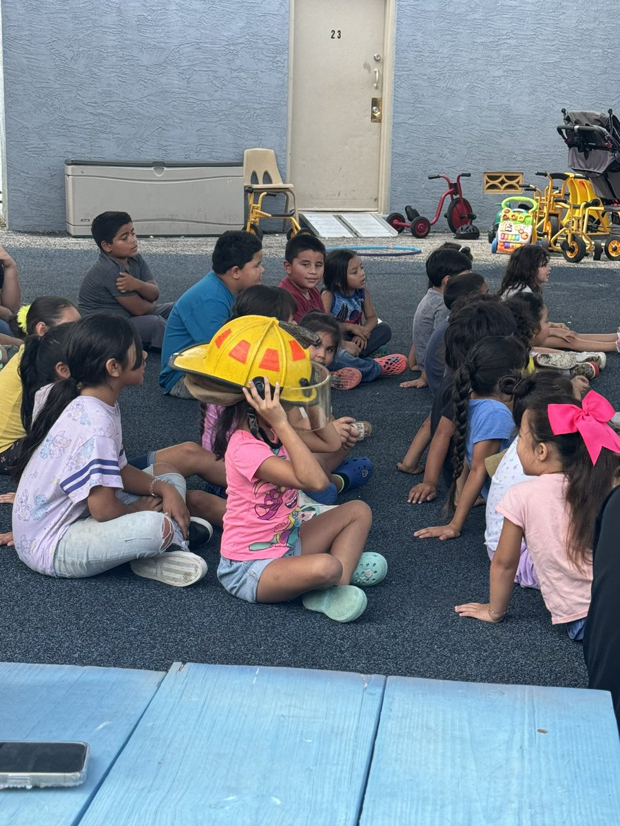 The Madonna Center had a Fire presentation for our Summer Camp 👩🏻‍🚒❤️ Thank you SA Fire Department for coming out and showing our kids about fire safety. They had an excellent time trying on uniforms and exploring the fire fighters truck 🚒 awesome day for everyone!