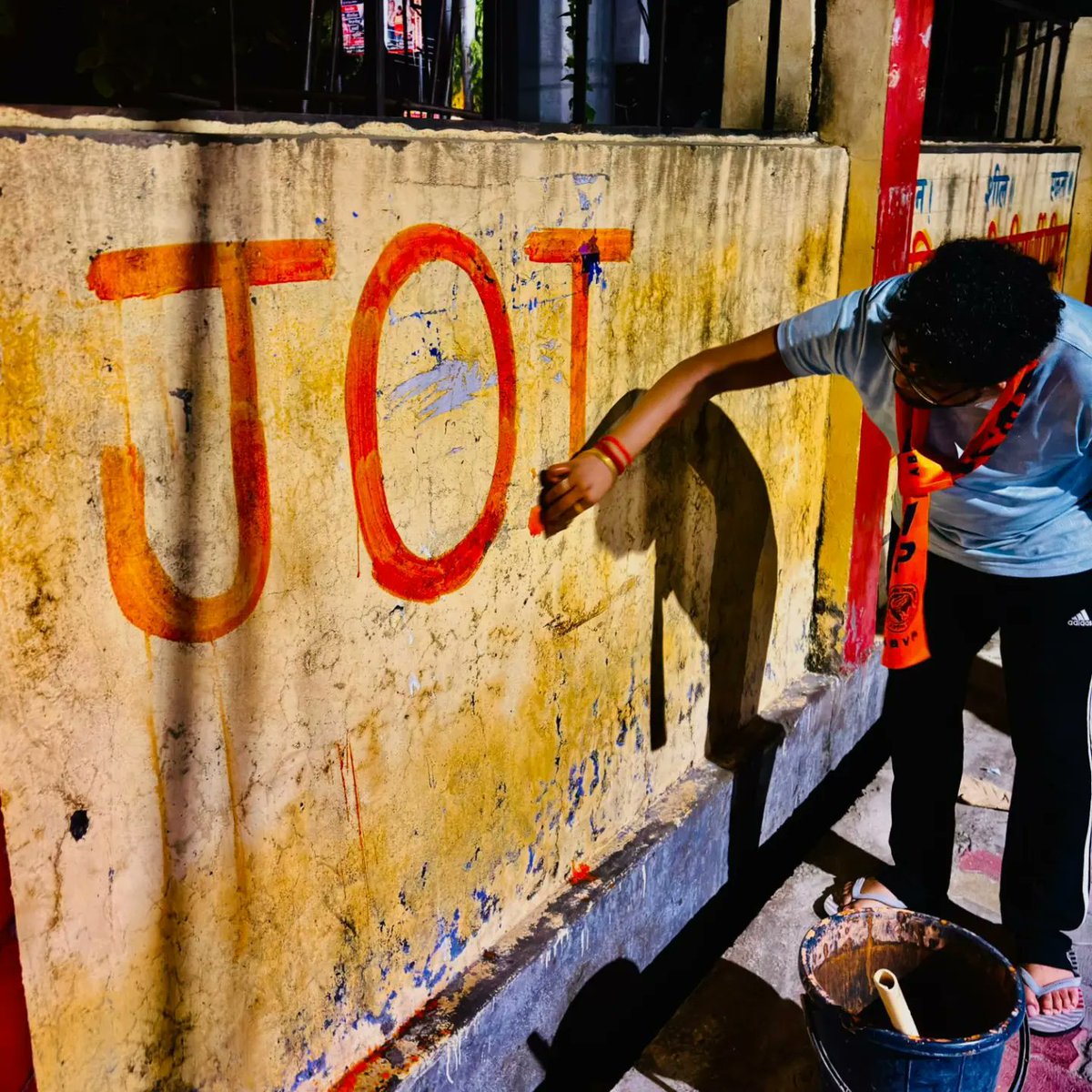 DeoriaAbvp's tweet photo. #WALLWRITING
#ABVPDEORIA https://t.co/NlyxsGMi4A