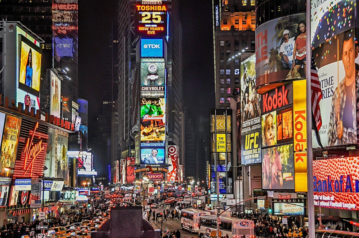 🗽 Dive into the energy of #NYC with OneProvider's hosting solutions! From Times Square to Central Park, let’s power your online presence in the city that never sleeps. onepro.vi/4cS18il