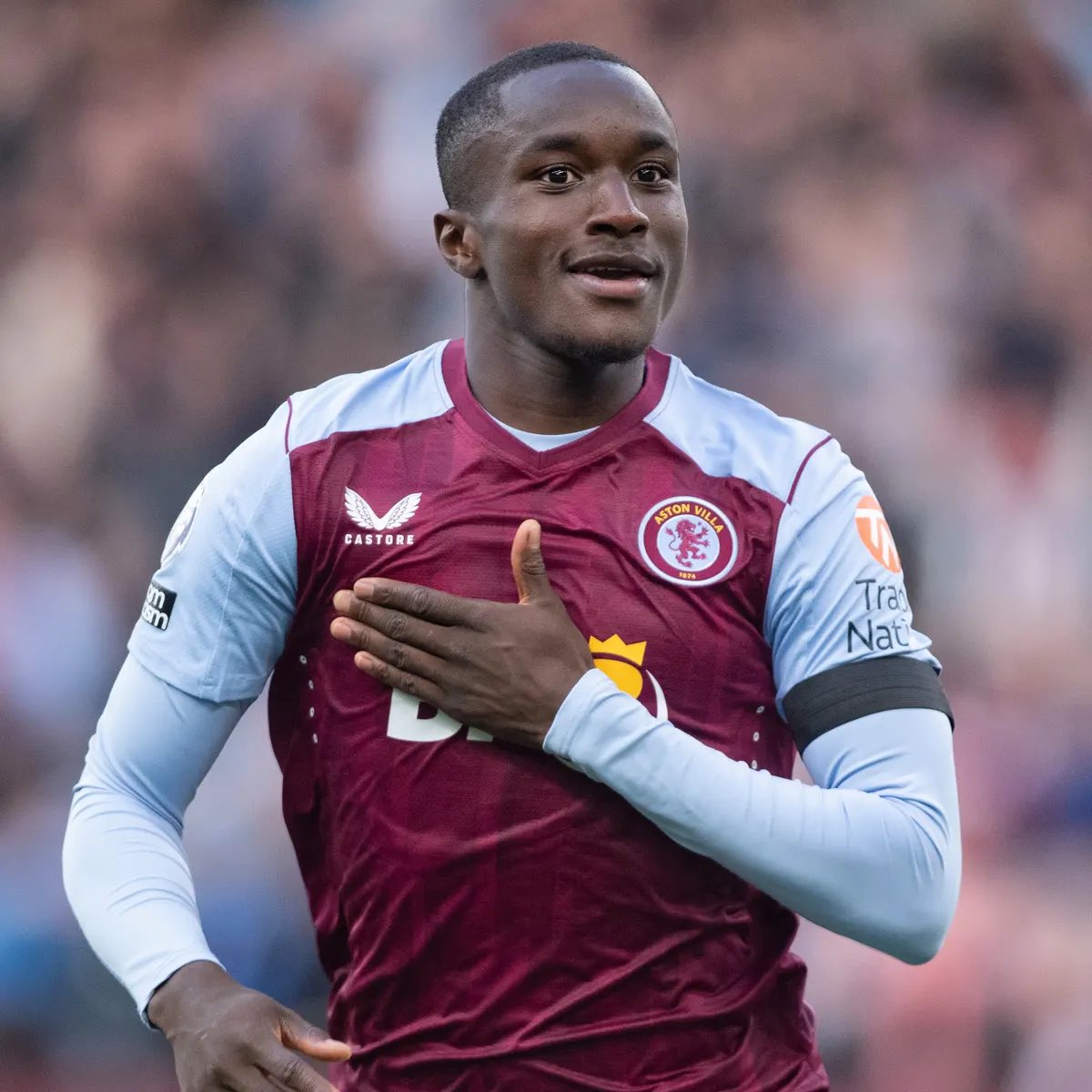 OP4C's tweet photo. To date, Moussa Diaby has been sold three times in his career.

PSG > Bayer  Leverkusen: 2019

2019/2020 French champions: PSG

———————————
Bayer  Leverkusen> Villa:  2023

2023/2024 German champions: Bayer Leverkusen

———————————

Villa > Al Ittihad: 2024

2024/2025 English champions: 👀👀👀