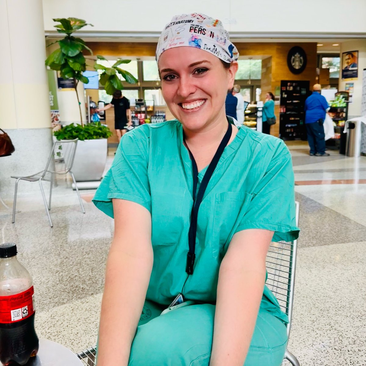 alissa_hw's tweet photo. My obligatory “I’m applying #IRad this year” 🩻

I probably have a personality, but also a PhD in ablation  #Histotripsy so I’m a tad dedicated to being a #FutureRadRes 

Pic by @HollyM_Science who thought I almost look like a Doctor 👩‍⚕️ 

#Match25 #medicalstudent #ResidencyMatch https://t.co/S7cugPcma5