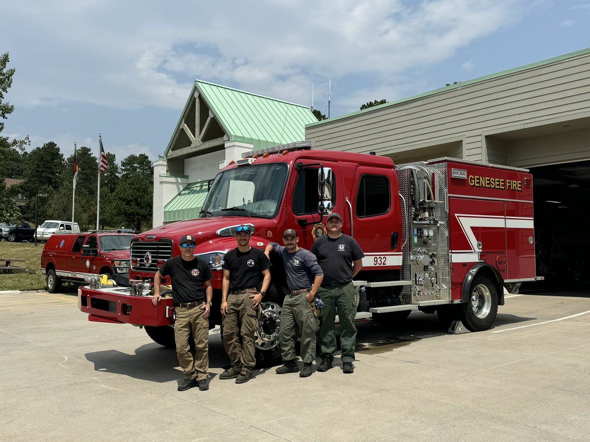 Engine 932 is on its way to California on assignment. Good luck &amp; stay safe! <a href="/efr_co/">Evergreen Fire/Rescue</a> <a href="/ClearcreekFire/">Clearcreek Fire</a>