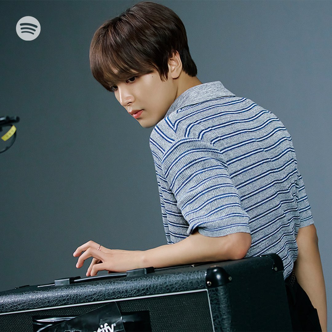 now why is a spotify ad for haechan this cunty