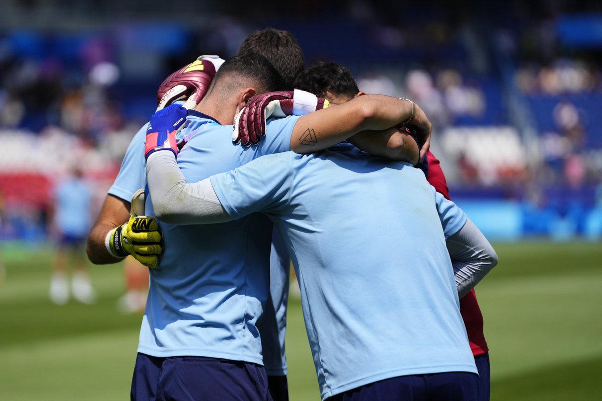“Juntos somos más fuertes”
#unsueñocompartido #JJOOParis2024 #porteros #locosdelaporteria #futbol