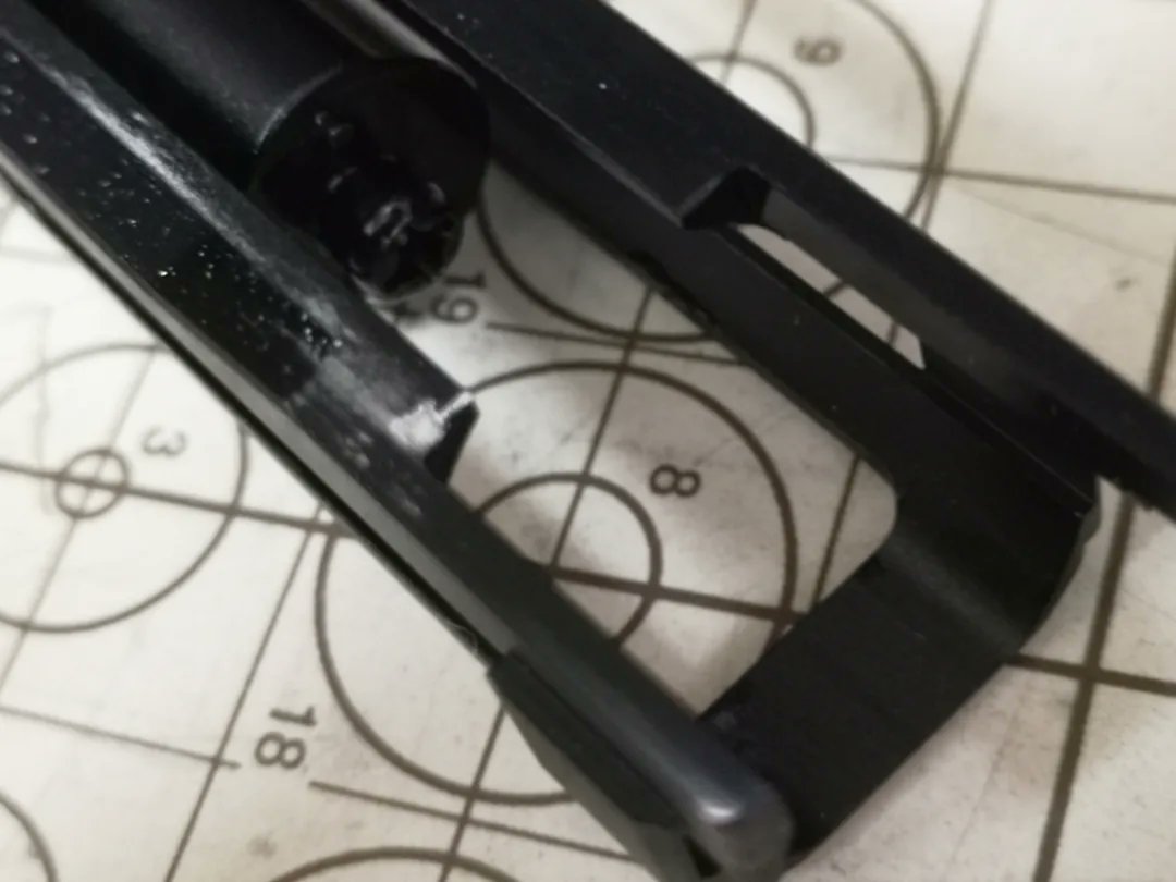 GunsKos978's tweet photo. EMG SAVIA staccato cs 
スライドが戻らない原因はノッカーロックでした。ブリーチのノッカーロックがあたる部分を滑らかにして解決👍️
#staccato 
#staccatocs https://t.co/MOOivZhnh6