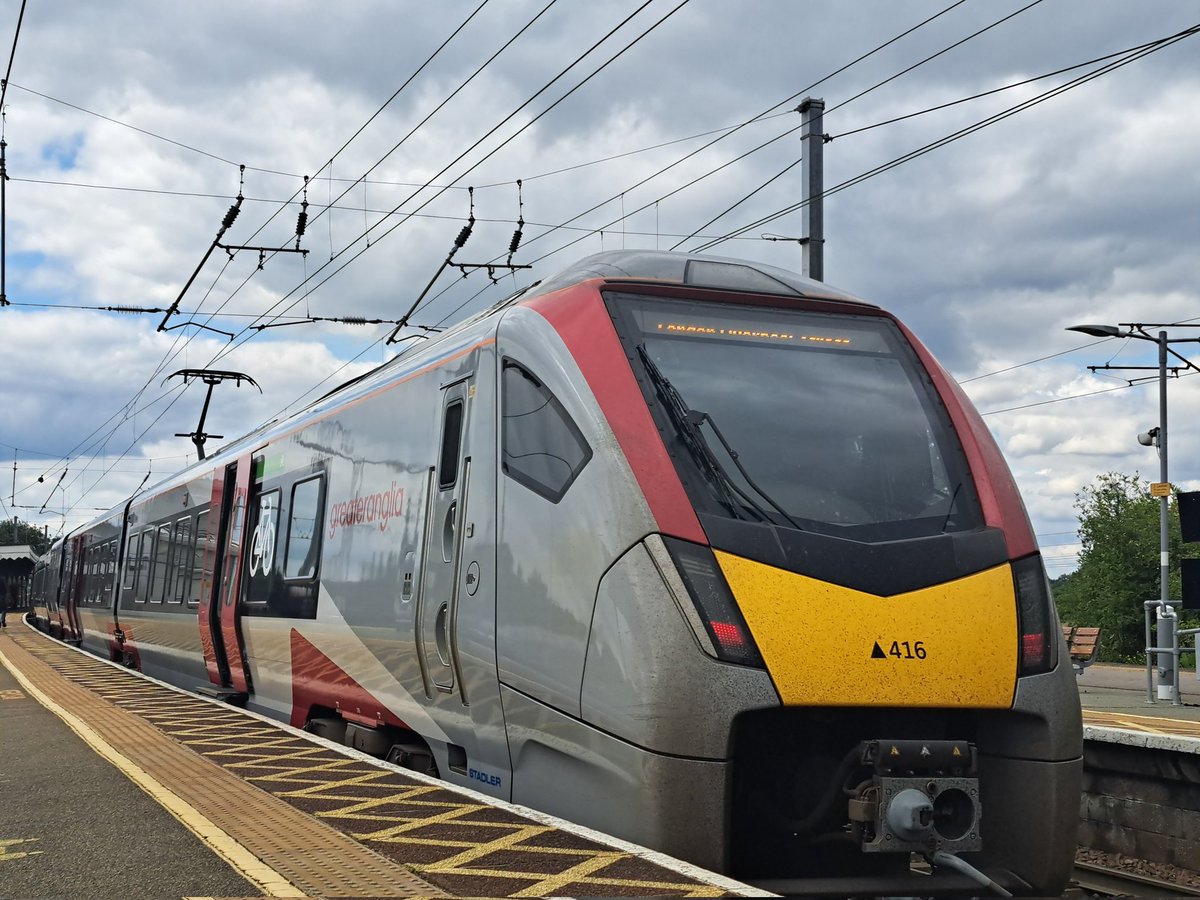 danthetrainman's tweet image. Some trains at Manningtree this week. #class745 #class755 #class720 #photography #daytrip #ukrail