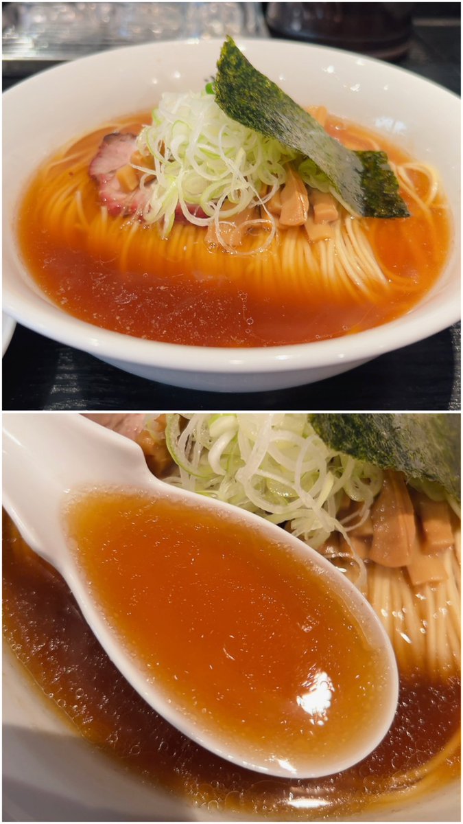 yazoo_226's tweet photo. 支那ソバ 小むろ@行徳
支那ソバ(醤油)＋海苔5枚＋刻みチャーシュー

ランチは此方へ。

醤油ダレの香りや旨味と共に穏やかで優しい出汁が沁みるスープは何度味わってもド安定の激ウマ。
別皿刻みチャーには自家製辣油をかけて海苔で巻いてスープに浸して頬張るのがやっぱ最高♪
 
ごちそうさまでした！ https://t.co/TQIzC9JUwZ