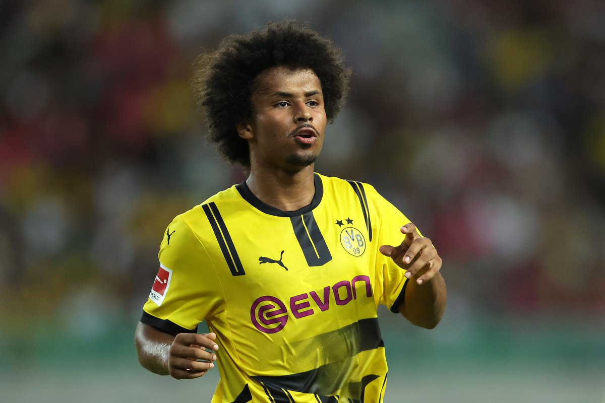 🚨⚪️⚫️ Understand Juventus have made direct contact with Karim Adeyemi’s camp today.

Talks have started on player side after interest revealed in June.

Juventus have presented contract proposal to Adeyemi.

🟡⚫️ No club to club talks with Borussia Dortmund yet.