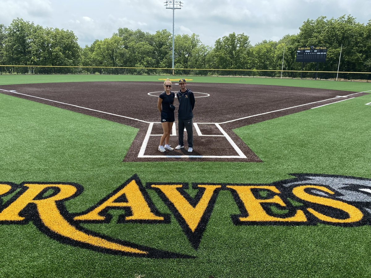 Ava Johnson tweet media