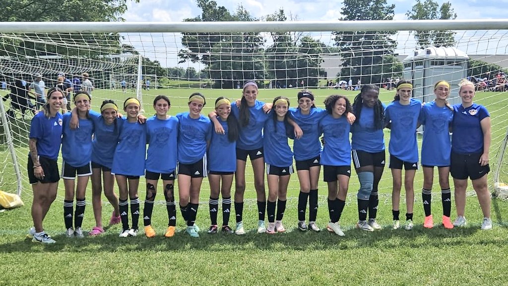 Markham_SC's tweet photo. Congratulations to our U12 Girls, Mercury Cup Champions in two divisions at the Metros FC Tournament in Rochester!
#TheMarkhamWay https://t.co/CgK7Vy6cLx