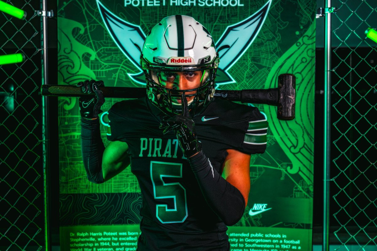 Big_Libbowski's tweet photo. Media Day Round 1 🏴‍☠️📸 https://t.co/BQPxBi7BlP