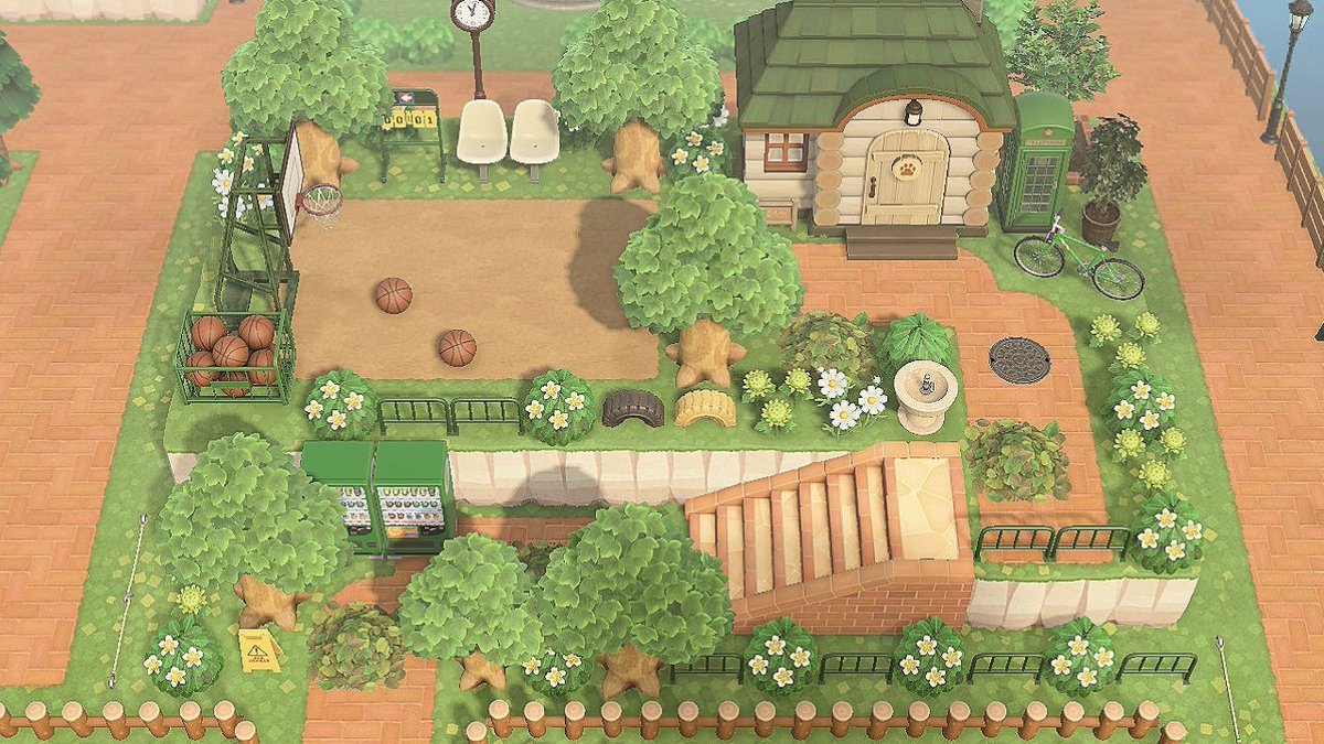pokemori_toto's tweet photo. お庭の歩道クリエイト🌳その49
『バスケコートのあるお庭🏀』

マイデザインなしのシンプル&amp;レンガ歩道を使用したお庭です🌳🌲

①歩道をひく　
②木と低木、草花を置く
③家具を置く　
④完成です🍃

#あつ森 
 #animalcrossing #ACNH https://t.co/uSYWltn6hj