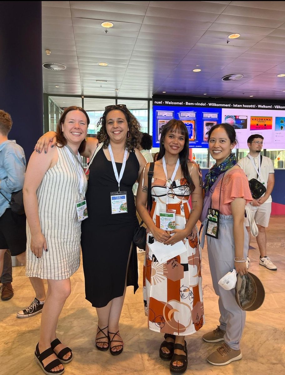 julianacjbarbos's tweet photo. A few years ago I worked and fell in love with Concolvulaceae.  Today I continue to collaborate with studies in some genera (palynology, biogeography, conservation), and I have the pleasure of meeting and getting to know incredible people from this team @ibc2024 #convolvulaceae https://t.co/WPYyQcP76r