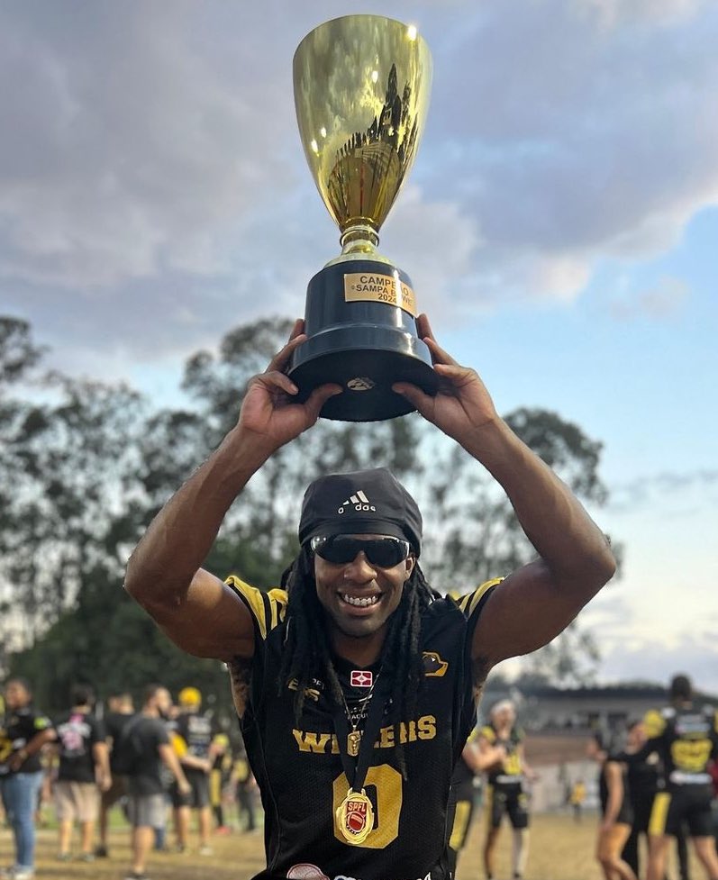 FieldRunnaZay's tweet photo. Brazilian Champs 🏆 https://t.co/19MclB9NDB