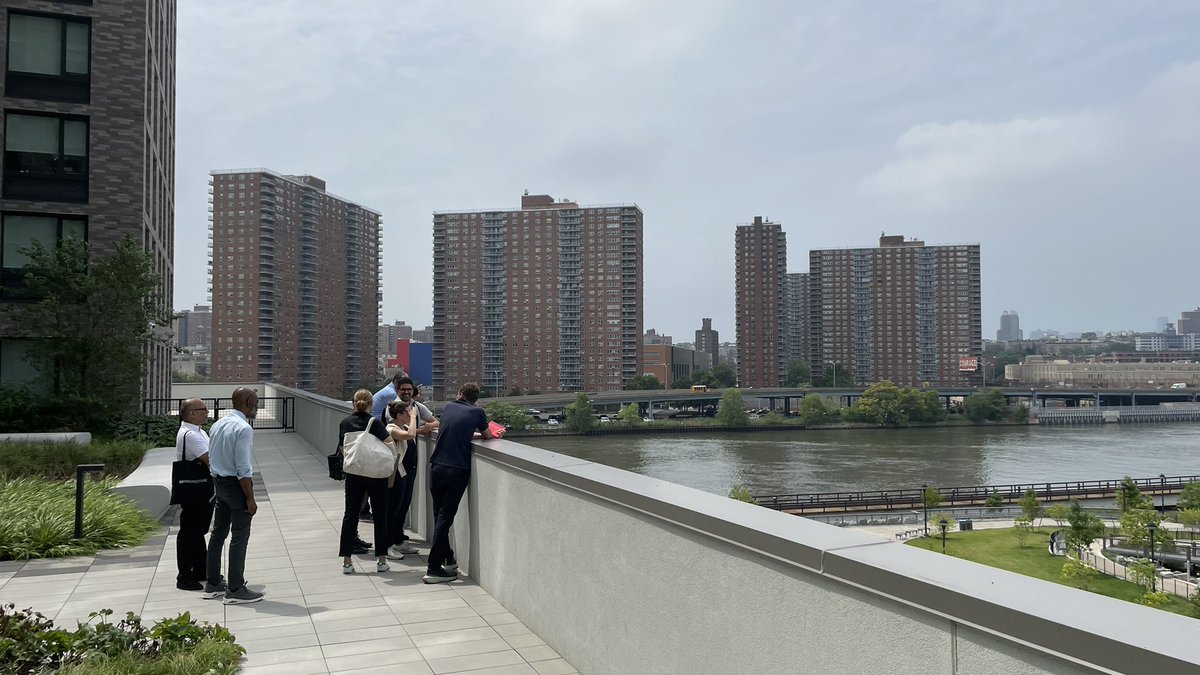 mjrichardson_to's tweet photo. @HousingNowTO @UrbanLandInst @NYSHCR 6/ …visited Phase-1 of new #AffordableHousing redevelopment at #BronxPoint w/ 542 #AffordableRental apartments on former #Brownfield lands owned by the City of New York…
https://t.co/Oujt3GPY28 https://t.co/d3HZk7NrFO
