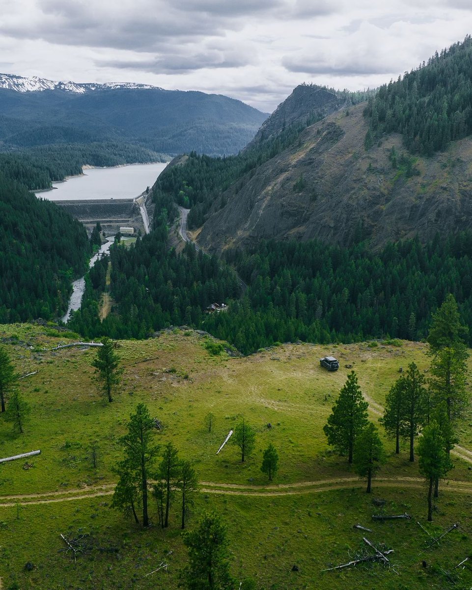 sharpmarc361's tweet image. #hike #nature #university