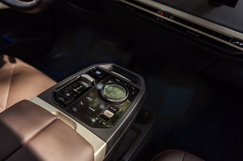 NCBMW's tweet photo. Lease the 100% Electric 2025 BMW iX xDrive50 for $699 per month for 36 months with $6,419 due at signing now through July 31st, 2024 during the BMW Summer Sales Event. Visit New Century BMW to experience The Ultimate Summer Drive. 
.
Learn More: https://t.co/JnfYUtWsKK https://t.co/BHznIX6gfc