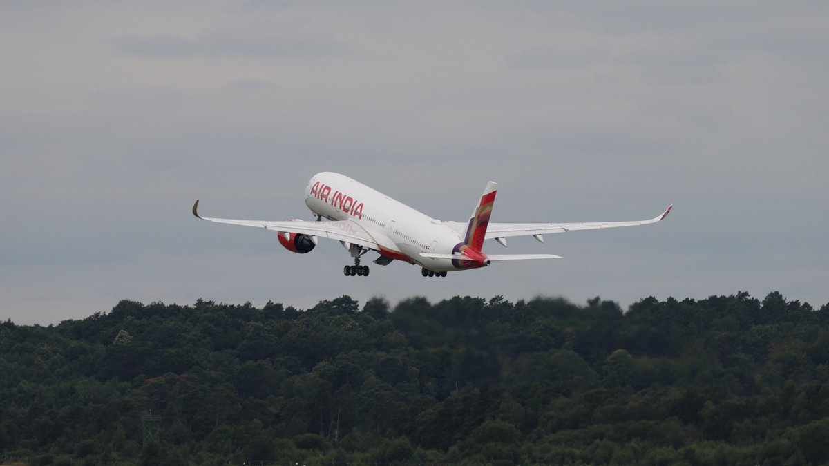 The Airbus A350-900 of Air India has left Farnborough Airshow earlier this evening. #FIA2024