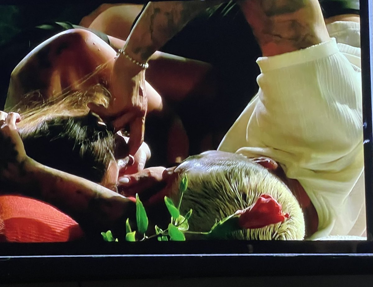 SonoSoloMarco's tweet photo. Di solito questa parte la salto 🤣🤣🤣🤭 #Temptationisland https://t.co/aSpTFqP39w