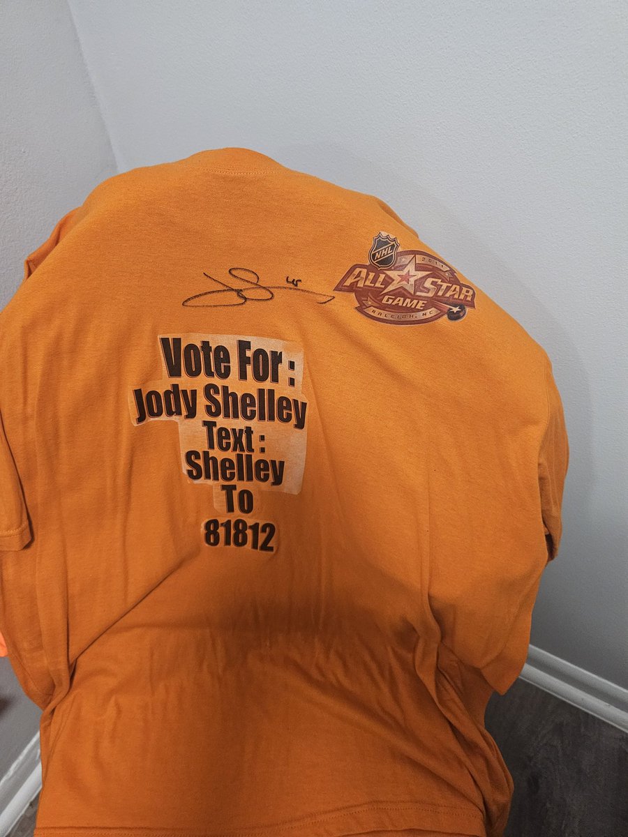BodySlamPhotos's tweet photo. Getting ready to move Going through my closet and I came across this Gem who Remembers when @shelleyhawk45 had more ALL STAR Votes than @PKessel81  by a land slide but @NHL sent Phil https://t.co/t4VSeRm2CB