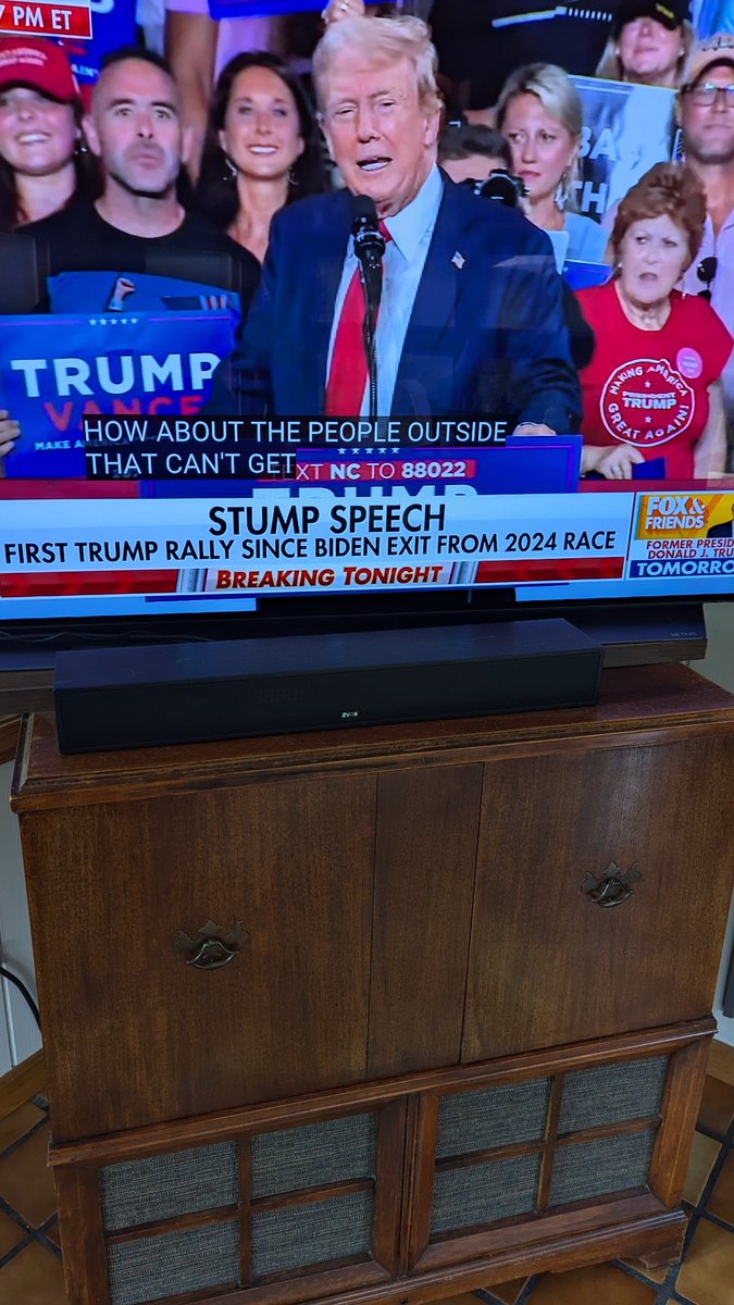 koozzz's tweet photo. @SteveDeaceShow ??? https://t.co/ShLqcmjC2h