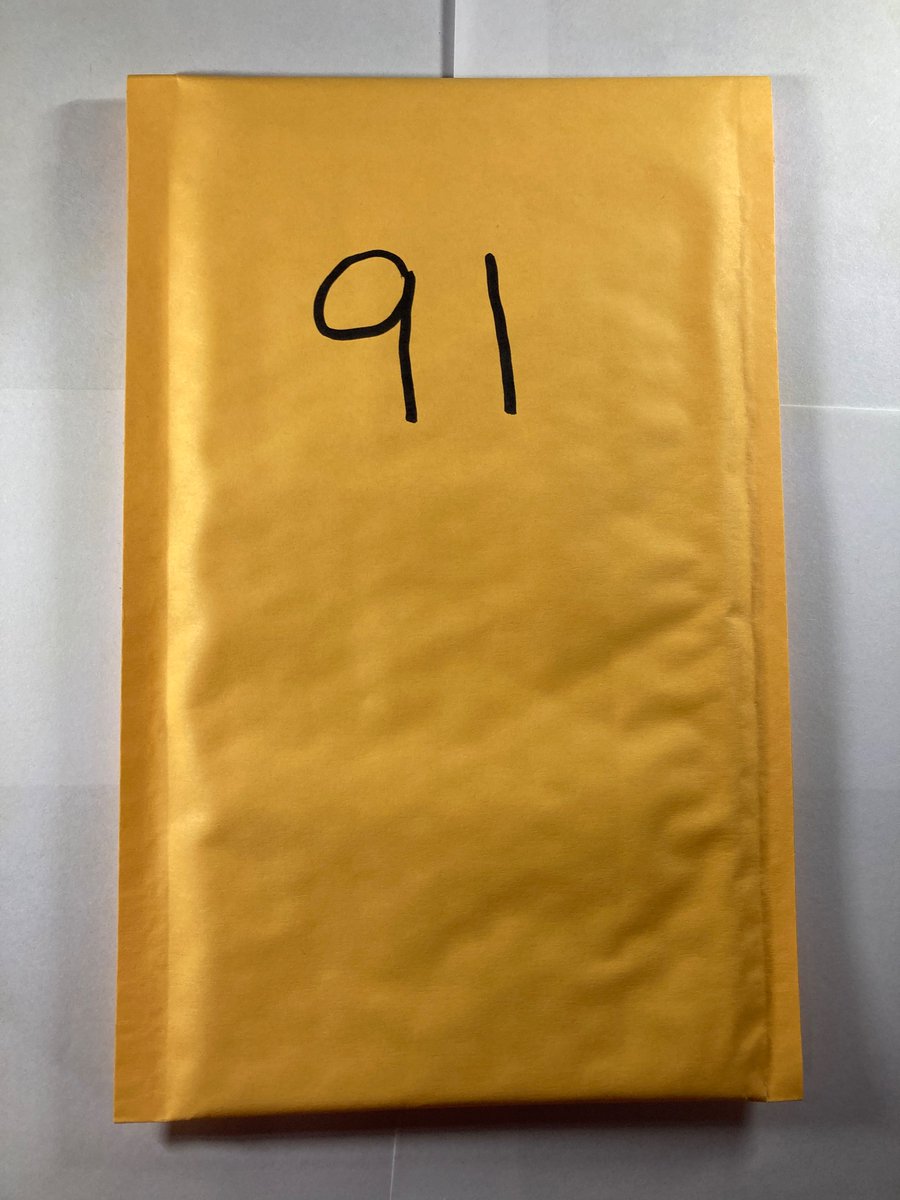 🎁Appreciation Day Giveaway🎁

Winner Announced Wednesday

Bubble Mailer includes 4 random rookie cards from the NFL, NBA or MLB

🔥Mystery Mailer #91

To enter
1. Follow
2. Retweet
3. Like