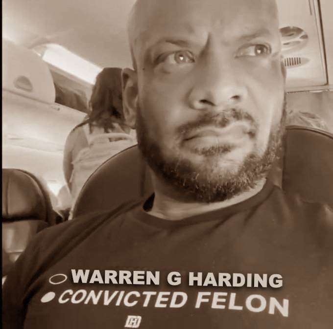 FEMKULTRA_'s tweet photo. Brave SPA member shows his support for Eugene Debs  following his conviction for sedition circa 1920 https://t.co/wKGlEjD2JW