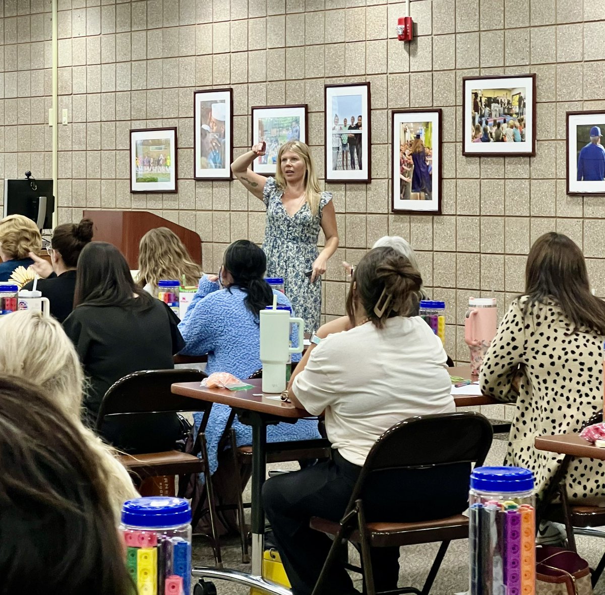 CarlenaSheeran's tweet photo. We sure do think the world of &amp; appreciate @DenningSavannah @GRRECKY but what do you think would happen if she could not use her hands? 🤷🏽‍♀️🤦🏻‍♀️ All responses are encouraged! 🤣🤣🤣 #HCSBetterTogether #HCSPreschool #MakingMathCount #ItWasAGreatDay https://t.co/1lniaMwlCe