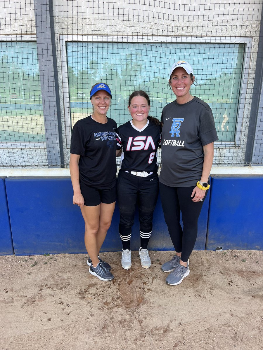 Lauren Sundquist (@25lrsund___) on Twitter photo I had a wonderful time at the <a href="/ERAUSoftball/">Embry-Riddle Softball</a> camp! Thank you to <a href="/coachkelsid/">Kelsi Dunne Diaz</a> and staff for an amazing day! I had a wonderful time at the <a href="/ERAUSoftball/">Embry-Riddle Softball</a> camp! Thank you to <a href="/coachkelsid/">Kelsi Dunne Diaz</a> and staff for an amazing day!