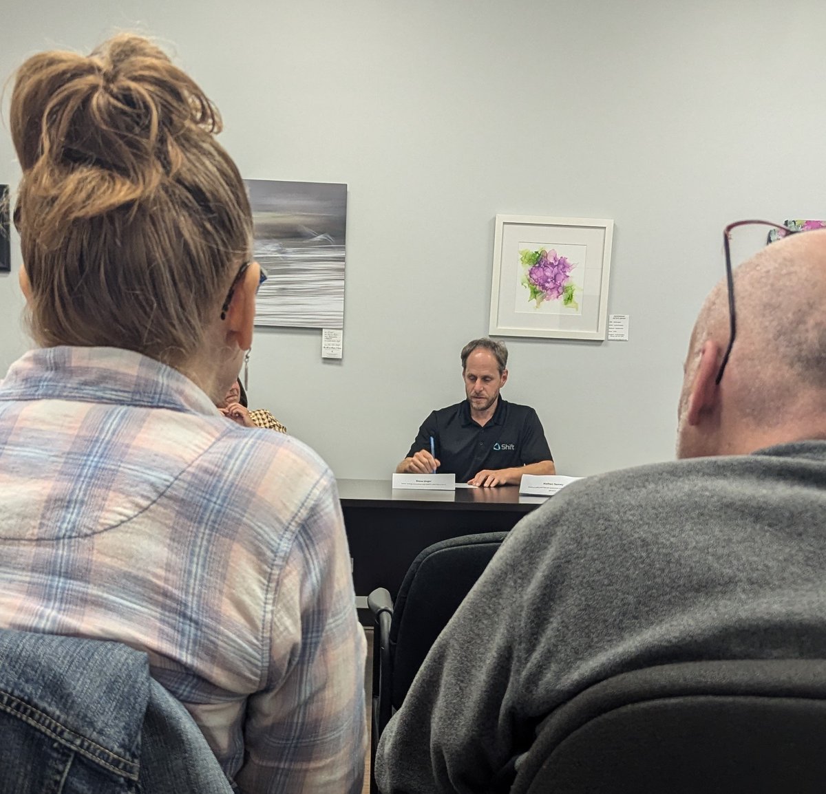 shiftsolar's tweet photo. The @UrbanFoodResil invited Steve Unger our Lead, Microgrid development, out to a conversation around the future of food and energy production preparation. It's vital we diversify our energy portfolio and prepare for the worst. Solar can help. 
#community #yyj https://t.co/7t0IYWKNi4