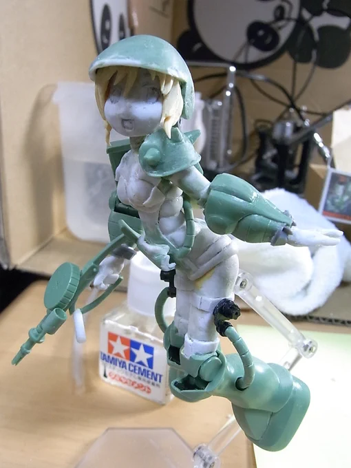 #あなたのプラモの製作から完成まで見せて下さい 300円ザクは無限の可能性。ってそういう話じゃないのか?