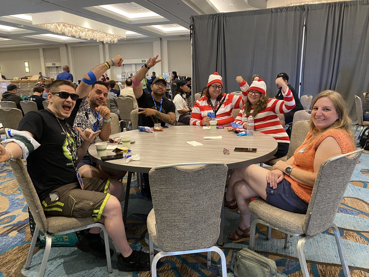 sdbloodbank's tweet photo. Finding heroes is easy at Day 1 of the #comicconblooddrive! Wed-Sun at the @GrandHyattSD. 💪🩸
Join in on the fun, get swag, and save some lives during #SDCC2024! ❤️����
➡️https://t.co/VQV1ym5y3p https://t.co/n1R1Q5WxiN
