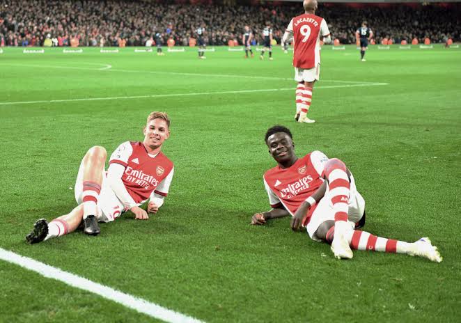 GR8ftbl's tweet photo. you brought so much joy to my heart..you will forever be missed EMILE SMITH ROWE #10 ❤️ https://t.co/3vnOHUF8We