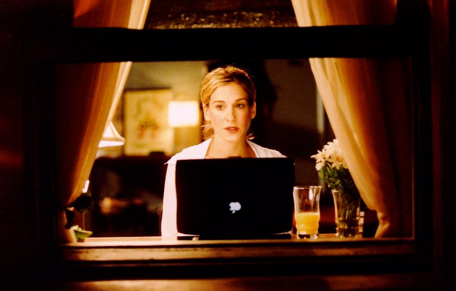 It´s not the 50´s anymore, people can have children without being married, women can vote and we don´t pearce baby´s earses anymore .But, for some, traditional ideas are still appealing. How do you survive in the 2020´s if you are a date-to-marry type of gal?